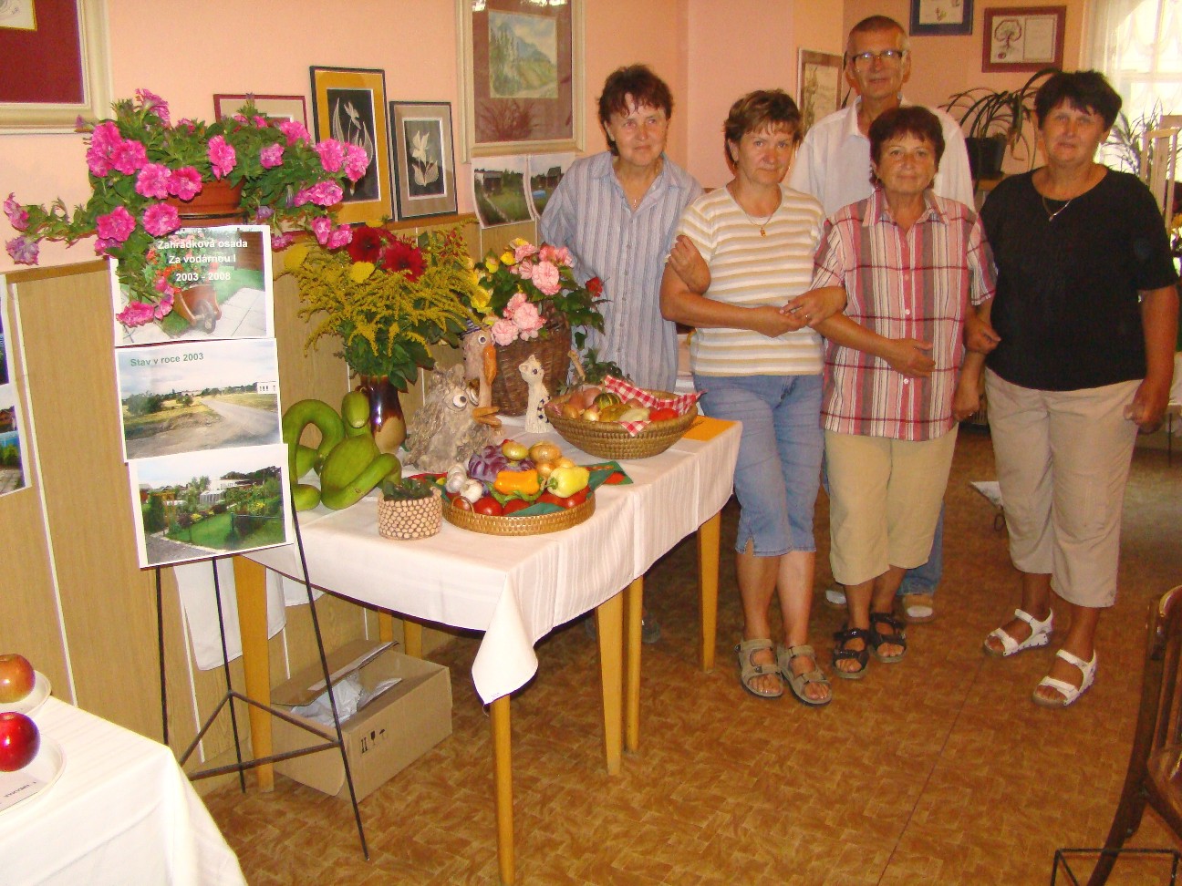 16-2008 Na výstavě